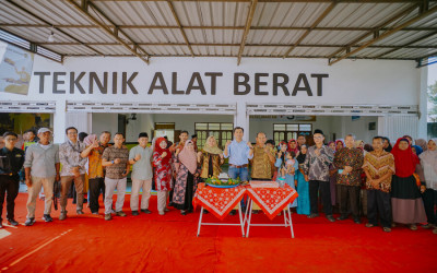 Peresmian Program Keahlian Teknik Alat Berat