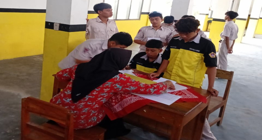 SCREENING KESEHATAN: Peduli sehat, peduli diri !